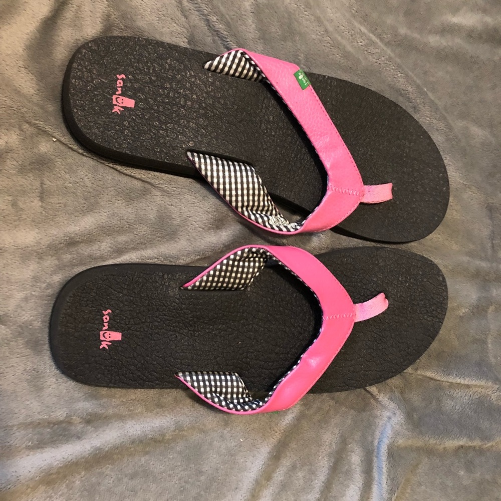 Women’s Sanuk Shoes - Size: 11 - New